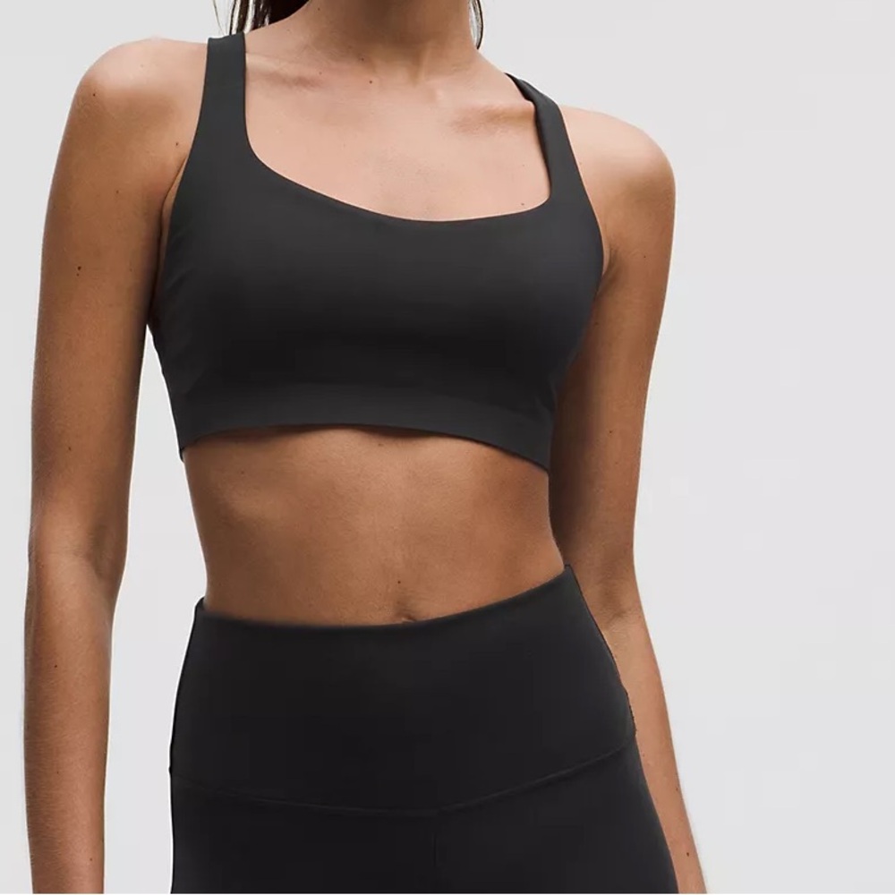 FlexyFlex Strappy Yoga Bra
Light Support, A-C Cups